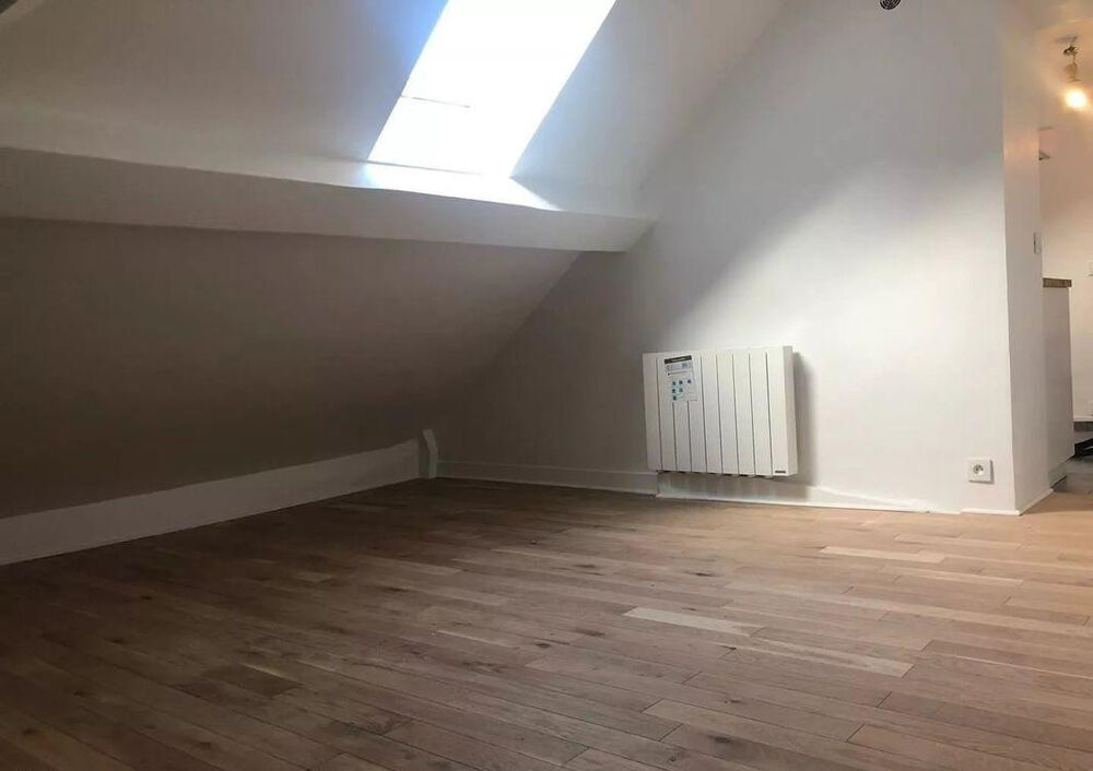 Location Appartement 2 pièces mansardé Paris 12ème Paris 12