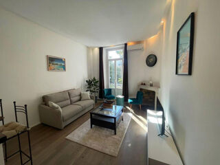 Location Appartement Beau 2P meublé 50m² Cannes Bananes - Hyper centre Cannes