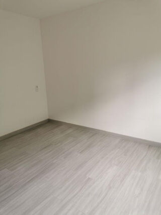 Location Appartement T1 30m² refait à neuf Grenoble