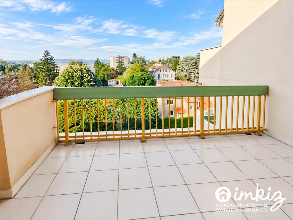 Vente Appartement T4 de 91 m² dernier étage, balcon, garage, cave Champagne-au-mont-d'or