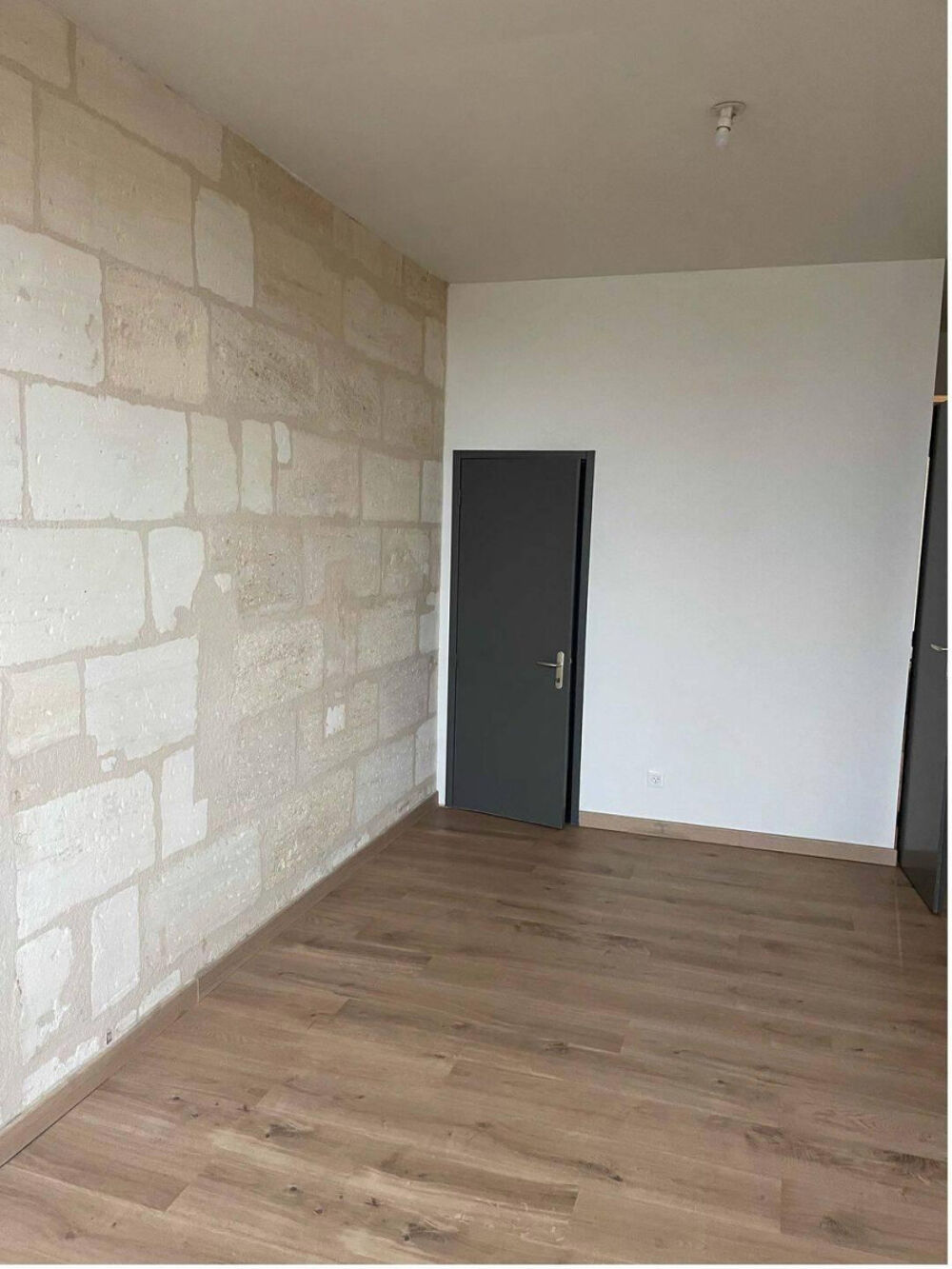 Location Appartement Petit duplex sympa 40m² Bordeaux