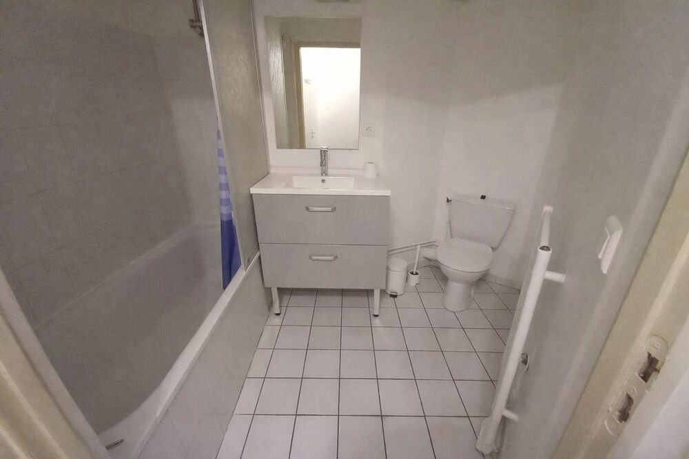 Location Appartement Beau T1bis meublé 31m² idéal étudiant Vauban Lille