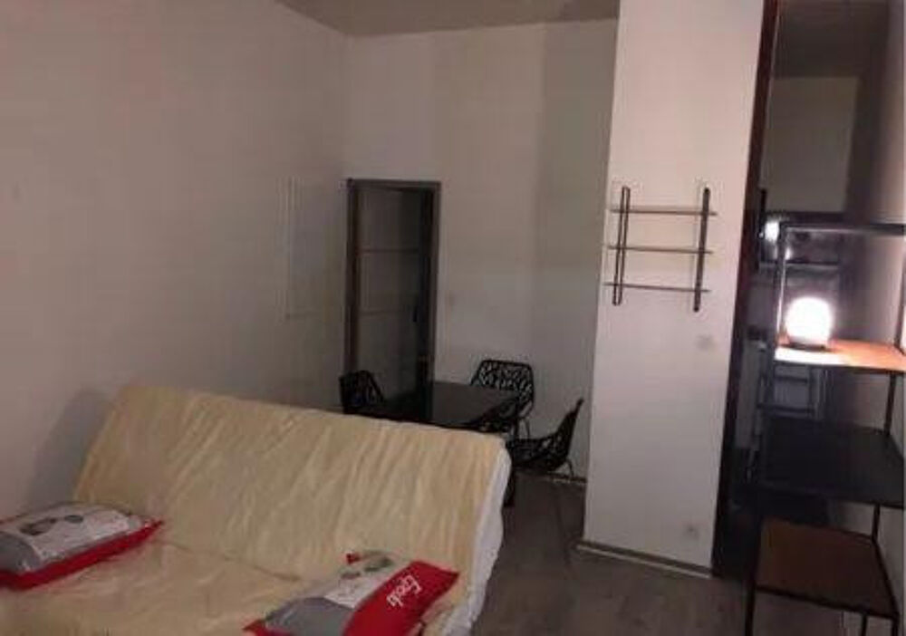 Location Appartement Grand studio meublé 27 m² à Bordeaux Nansouty Bordeaux