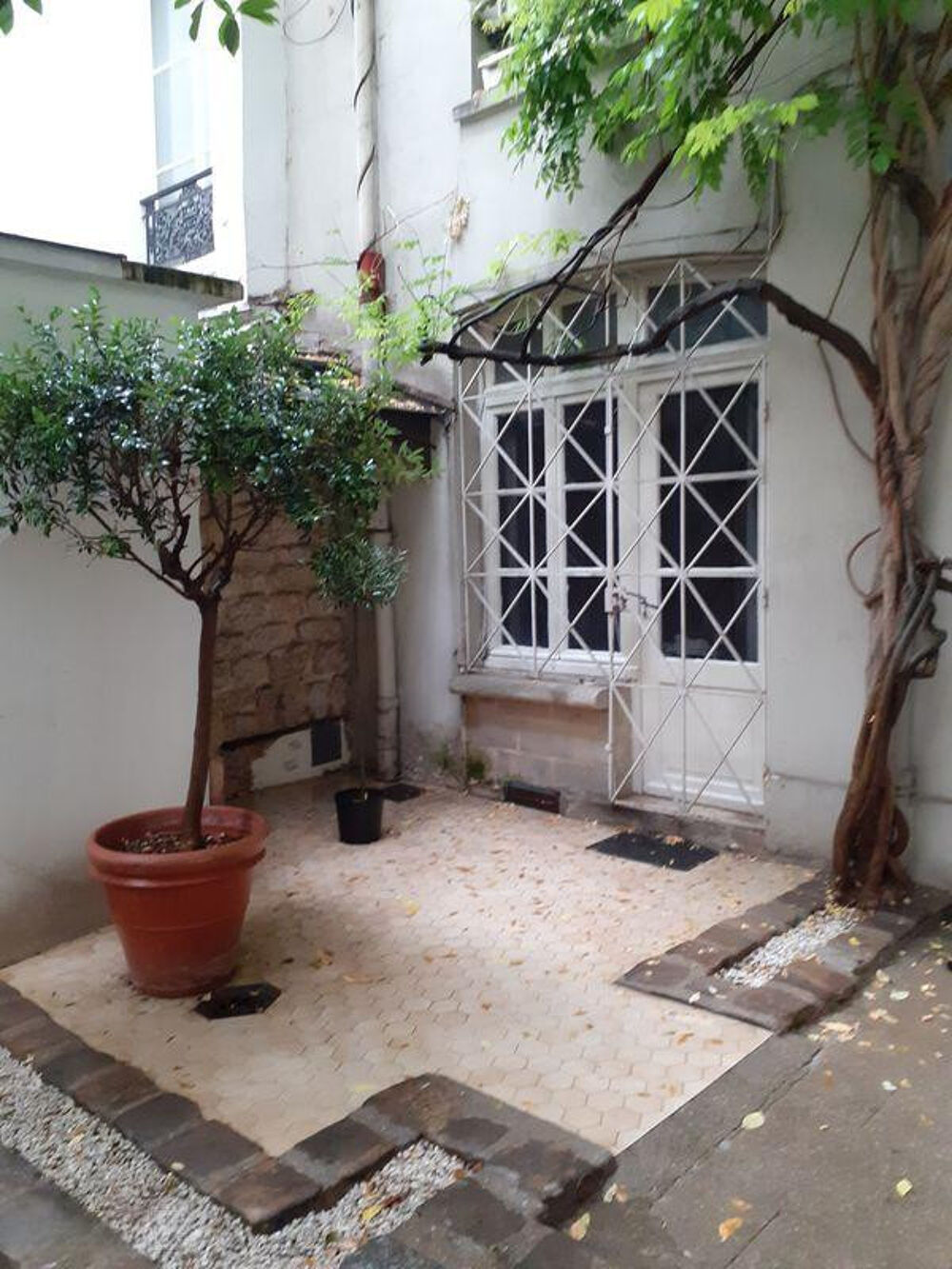 Location Appartement A louer Studio 22m, non meublé, Rue de Verneuil 75 Paris 7