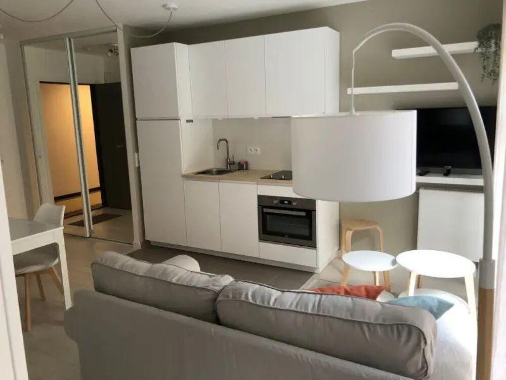 Location Appartement Joli studio - Bien meublé, avec terrasse et jardin La garenne-colombes