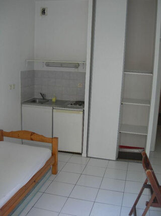  Appartement à louer 1 pièce 18 m²