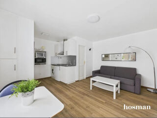 Location Appartement Studio meublé 23m² avec cour aménagée Saint-cloud