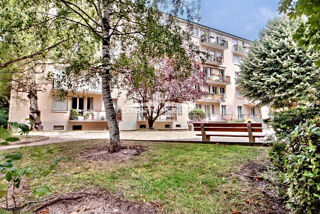 Location Appartement VERSAILLES RIVE-DROITE/NOTRE-DAME Versailles