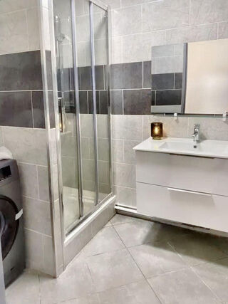 Location Appartement Colocation dans un appartement refait à neuf Aubervilliers