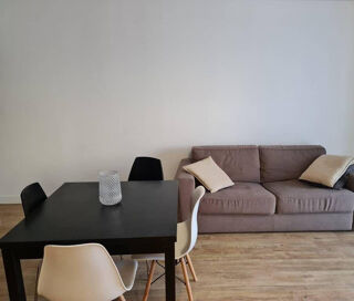  Appartement à louer 1 pièce 28 m²