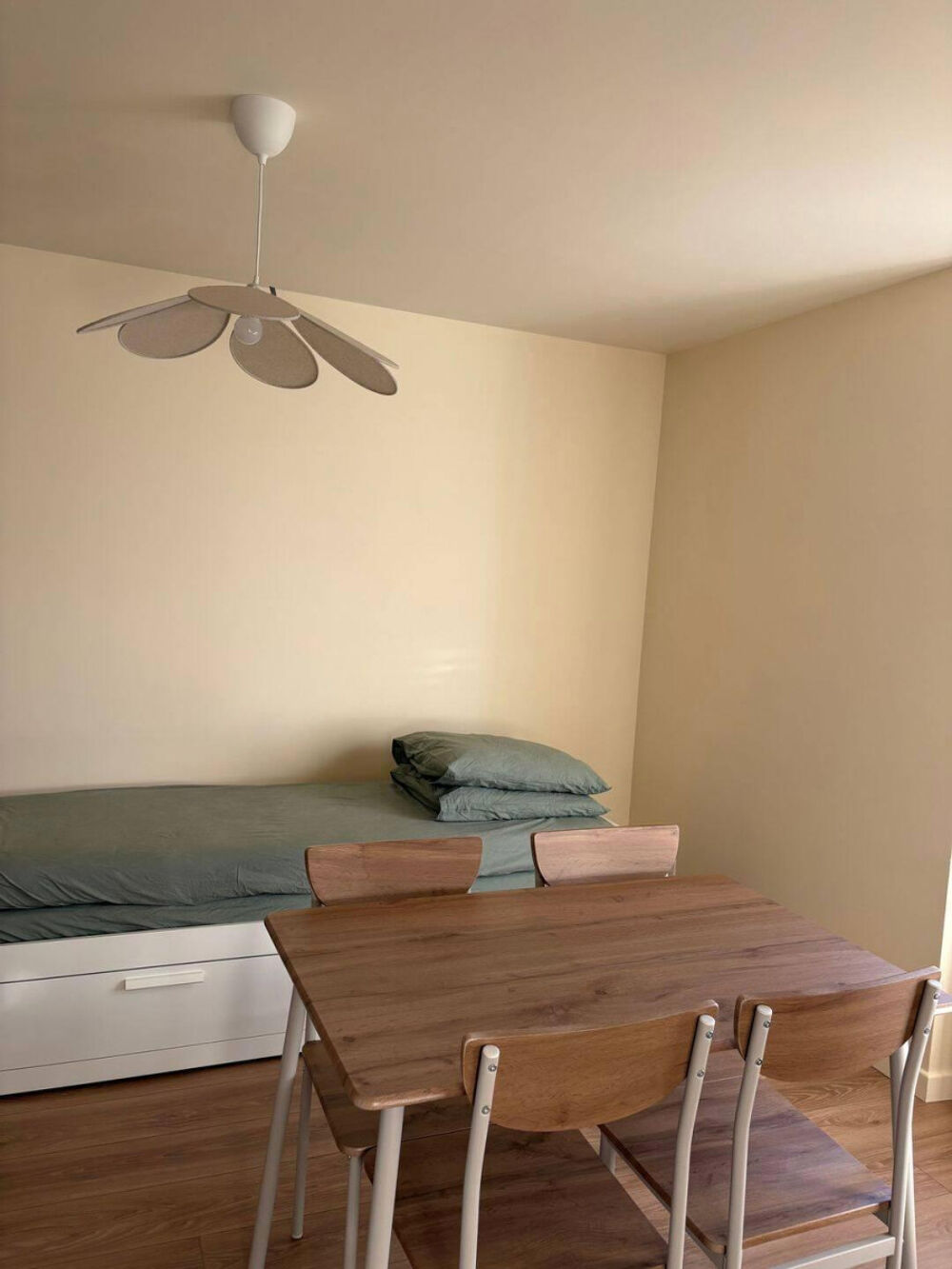 Location Appartement Charmant studio refait à neuf 18m² Brest