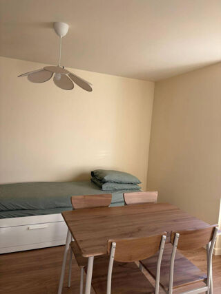 Location Appartement Charmant studio refait à neuf 18m² Brest