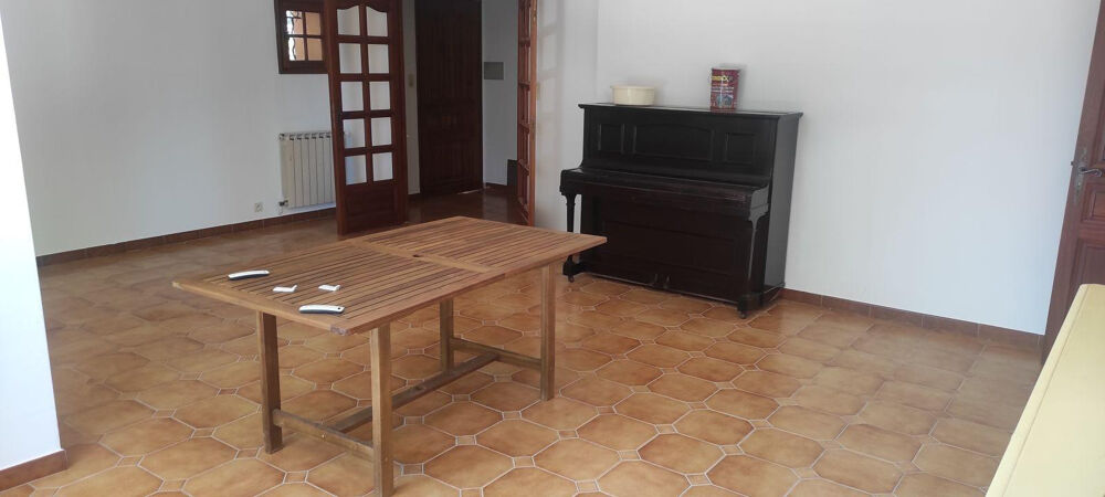 Location Maison Bas de villa a cuers Cuers