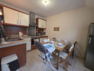 Appartement à louer 3 pièces 78 m²
