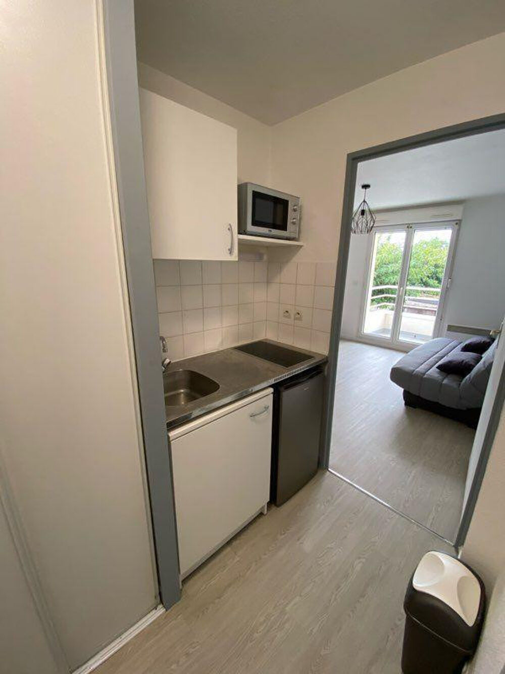 Location Appartement Beau studio meublé 22m² étudiant Talence