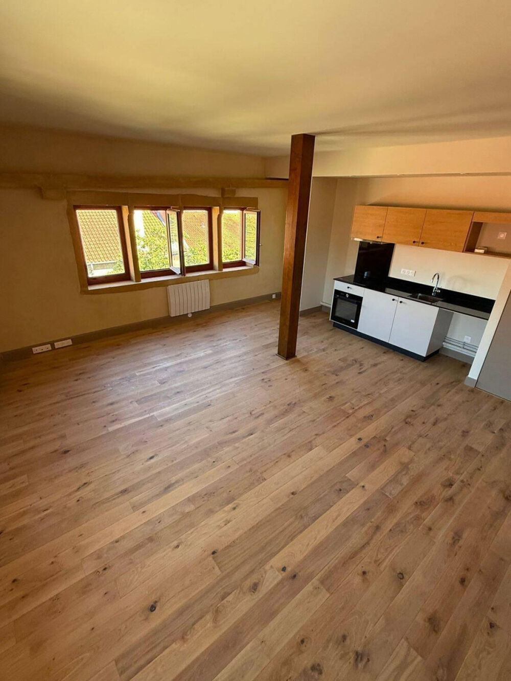 Location Appartement DUPLEX NEUF 70 M² - VUE CATHÉDRALE - ASCENSEUR Metz