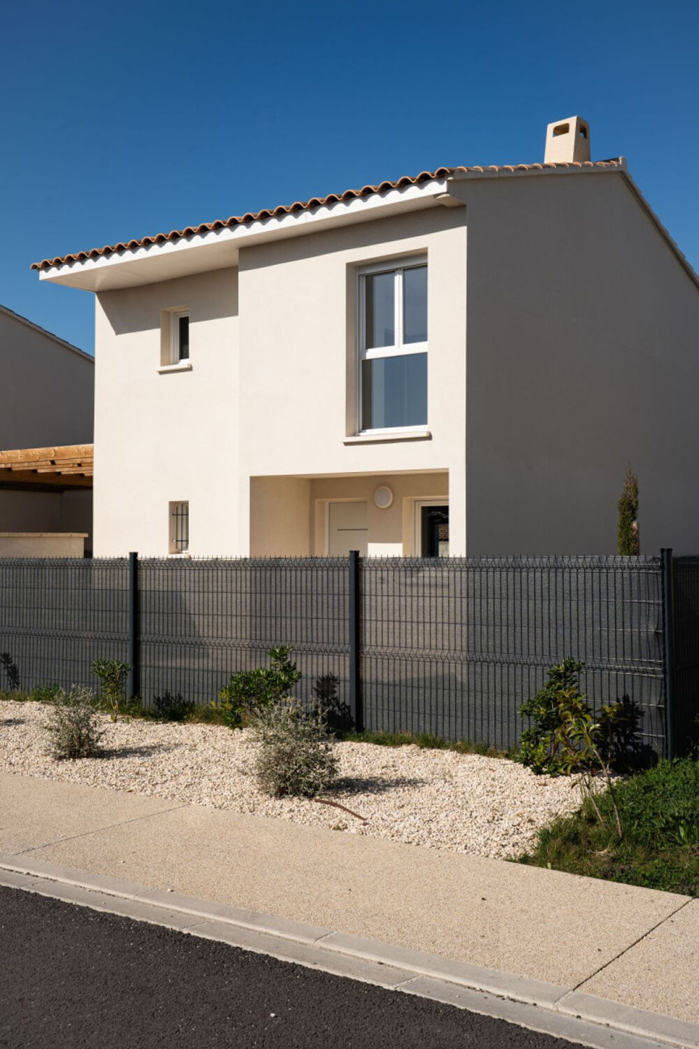 Location Maison Maison neuve, quartier calme. Cabannes