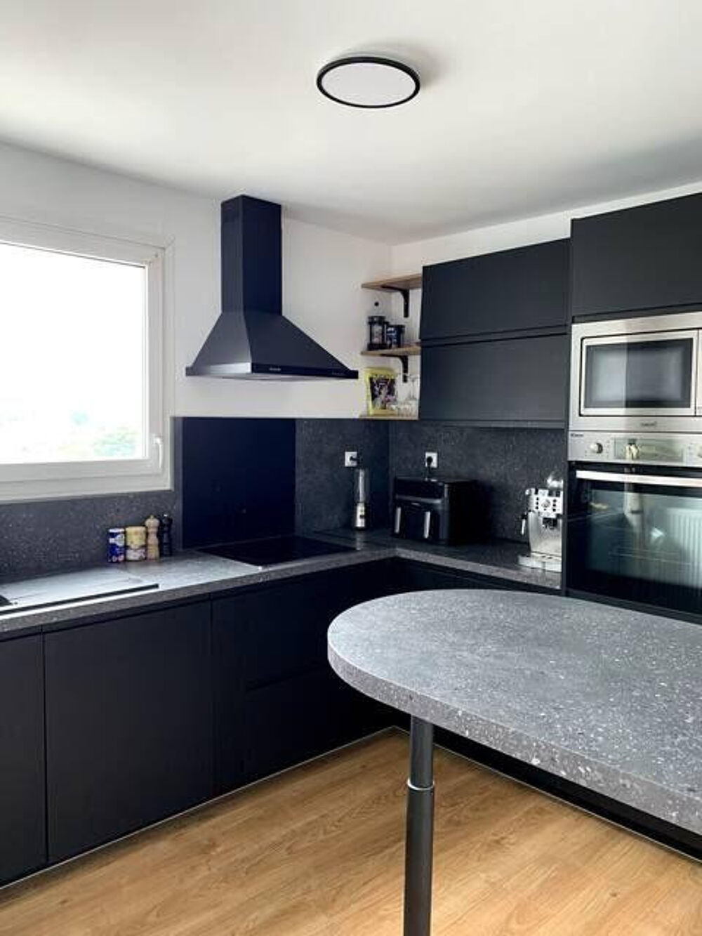 Location Appartement Charmant T3 lumineux, calme et tout équipé de 73m² Reims