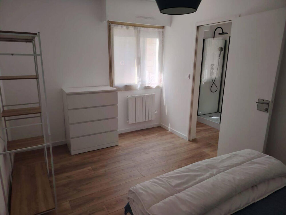 Location Appartement T2 confortablement meublé à deux pas du Jardin Pub Bordeaux