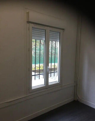 Location Appartement Beau studio 14m² calme et lumineux Place Cauchoise Rouen