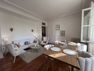  Appartement à louer 2 pièces 55 m²