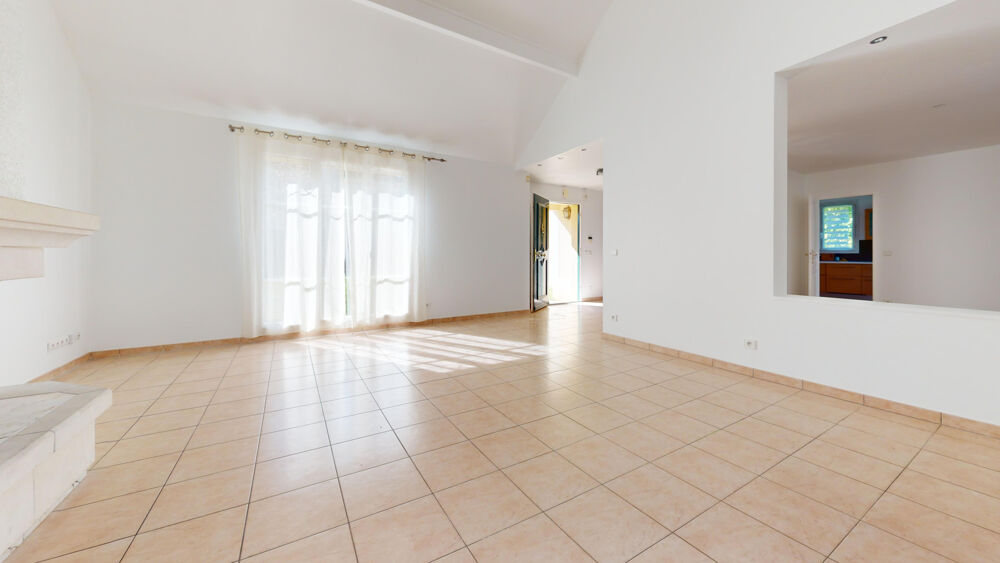 Grande villa à louer sur Magny-le-Hongre