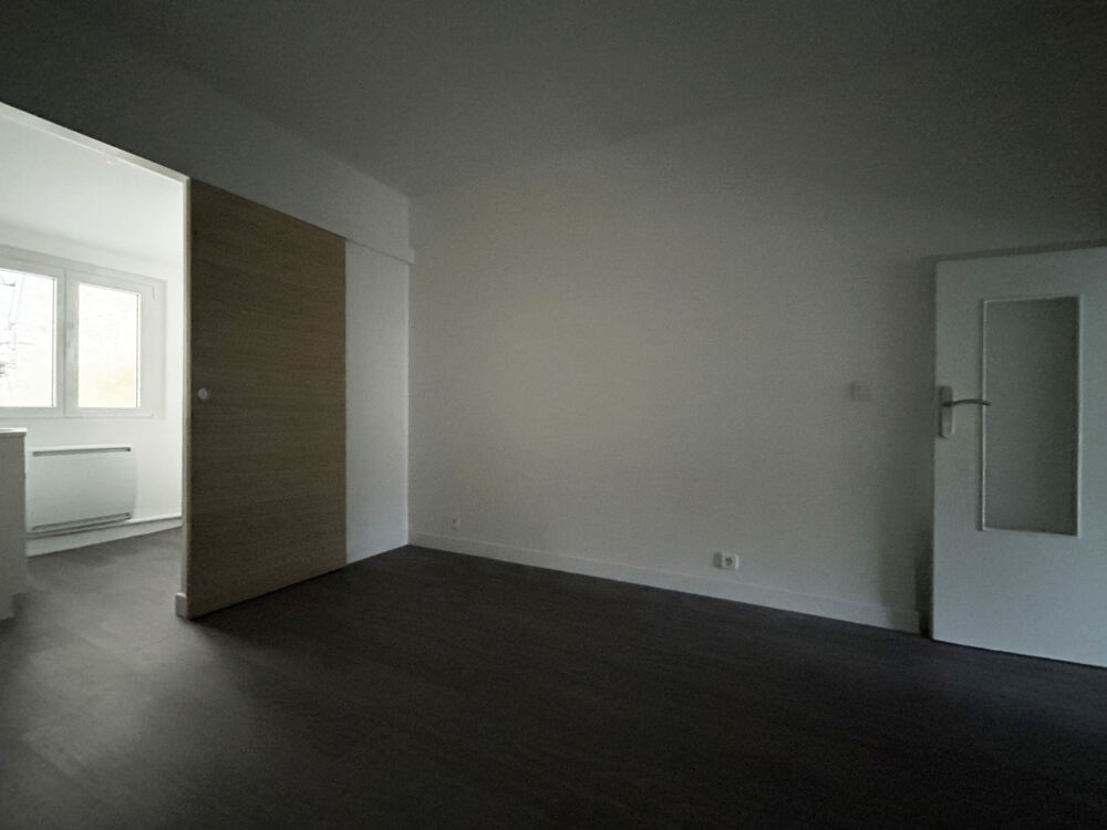 Location Appartement À louer à Crouttes-Sur-Marne : appartement avec B.A.M. Immobilier Crouttes sur marne