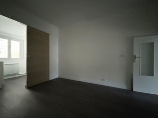  Appartement à louer 2 pièces 30 m²
