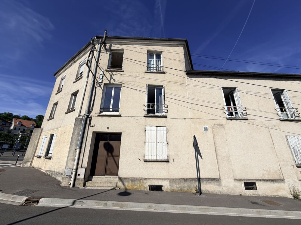 Location Appartement À louer -  Grand studio face à la gare La ferte sous jouarre