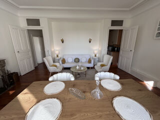  Appartement à louer 2 pièces 55 m²