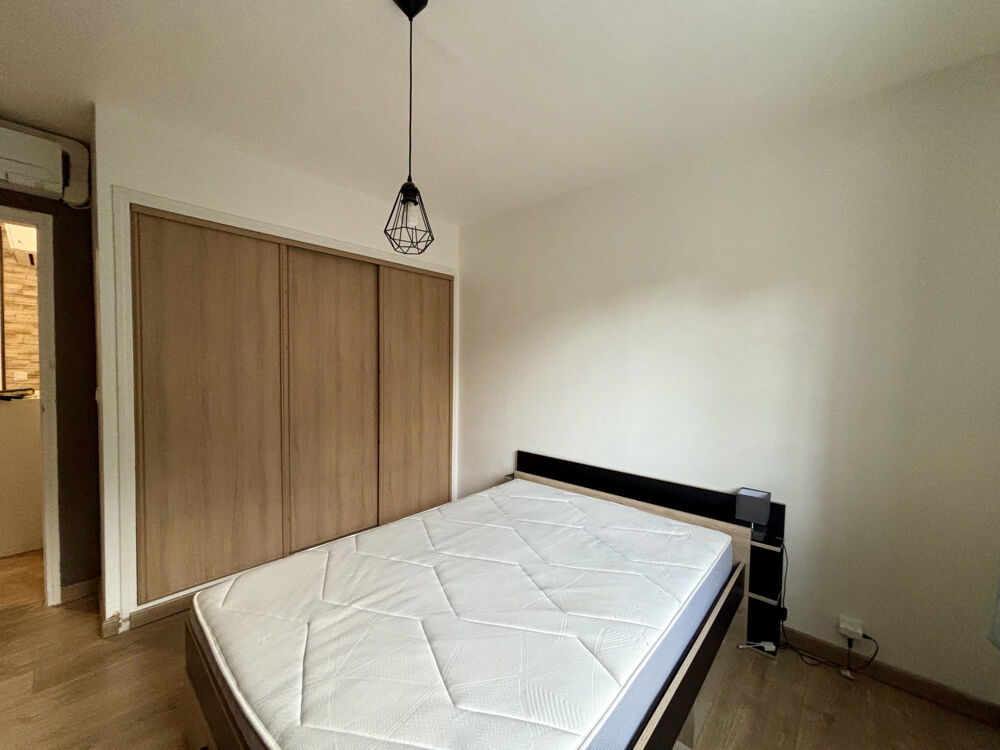 Location Appartement Appartement T2 meublé - 50 m2 - parking et balcons Montpellier