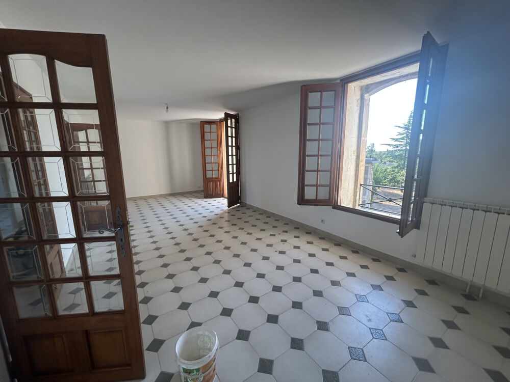 Location Maison GALARGUES - Maison de Village T3 de 104m2 avec Terrasse et garage Galargues