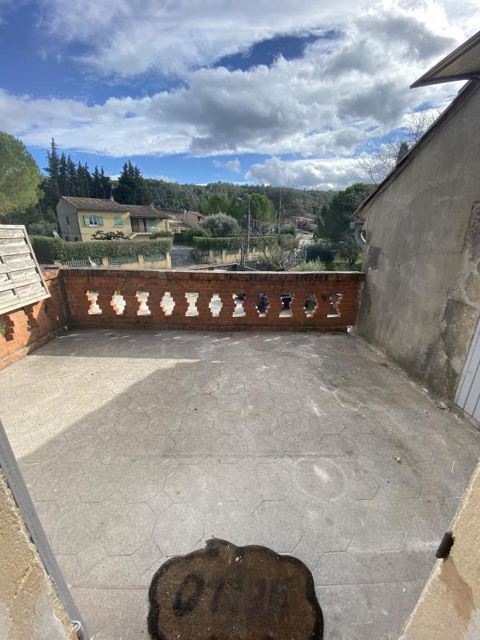   MOULEZAN - Appartement T2 de 42m2 avec terrasse Appartement - 2 pice(s) - 42 m