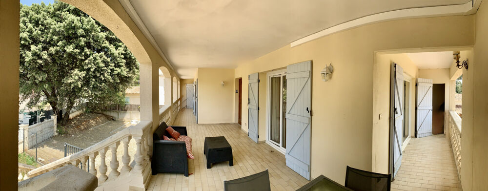 Vente Appartement CASTRIES Appartement T4 de 110 m2 avec terrasse et jardin Castries
