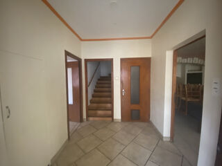  Maison à louer 6 pièces 118 m²