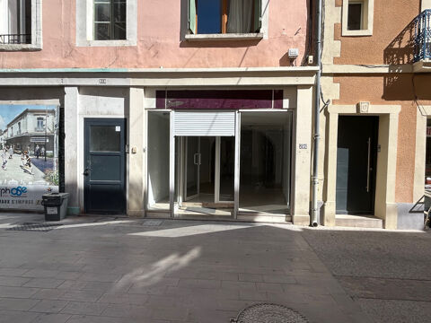LUNEL - Local Commercial dans zone pi&eacute;tonne 590 34400 Lunel