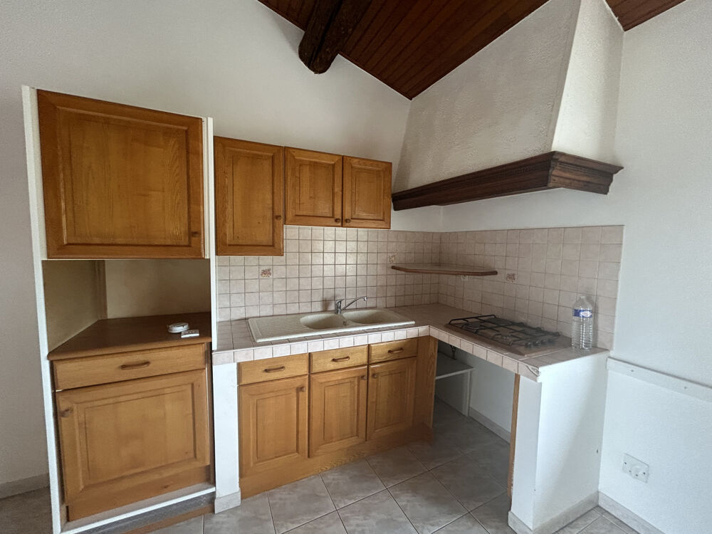 Location Appartement AUBAIS - Appartement T3 de 57,18m avec cours Aubais
