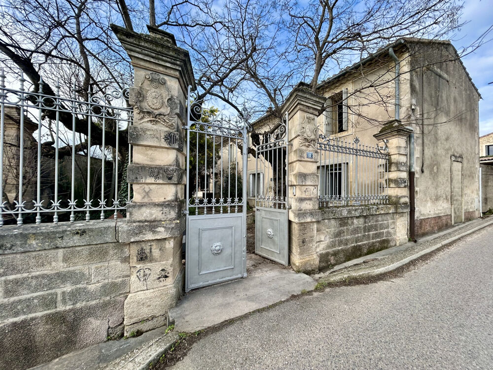 Maison avec remise à fort potentiel Aubais (30250)