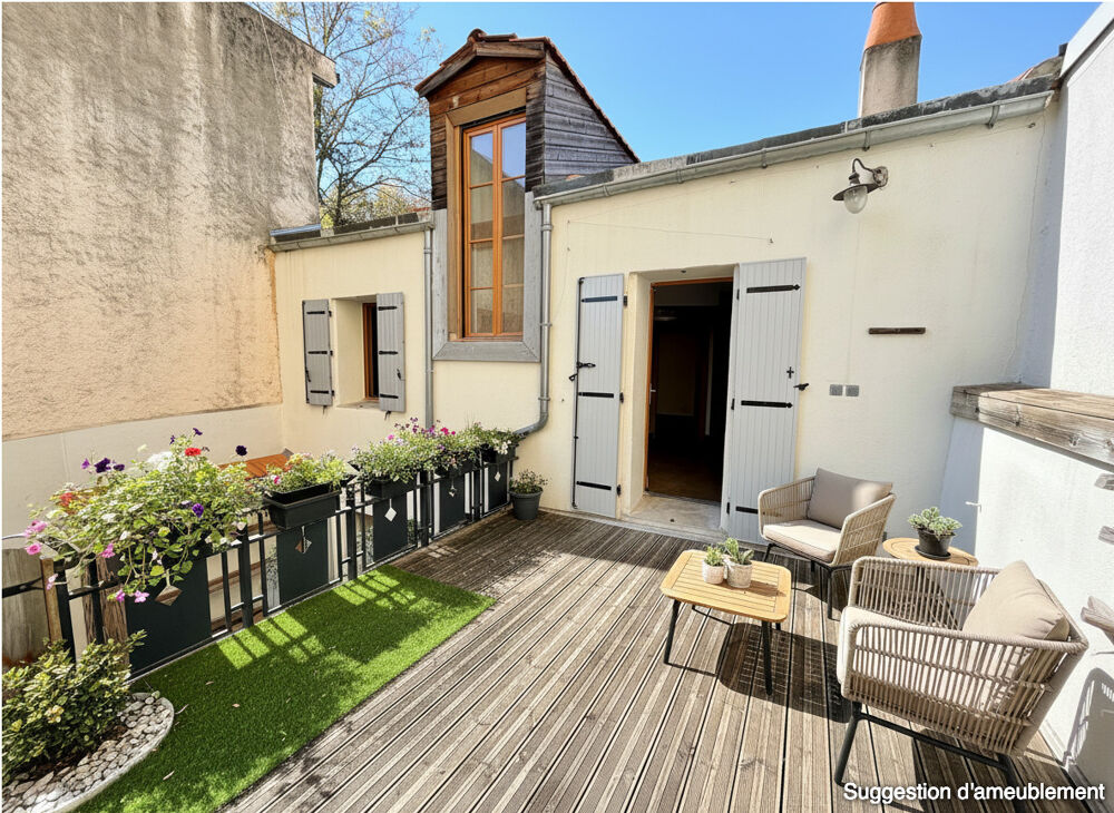 Maison de ville, terrasses, garage