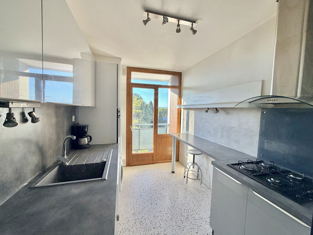 Vente Appartement Montpellier appartement T5 traversant - Dernier étage, balcons, cave et box Montpellier
