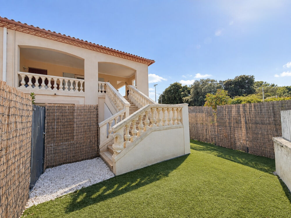 CASTRIES Appartement T4 de 110 m2 avec terrasse et jardin