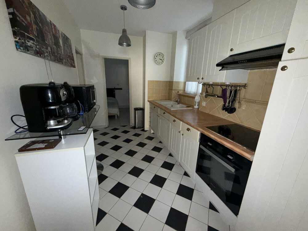 GANGES Centre Ville - T2 de 58,80m2 meublé en rez de chaussée