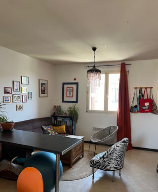  Appartement à louer 2 pièces 44 m²