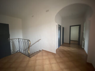  Maison à louer 6 pièces 118 m²