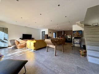  Maison � vendre 4 pi�ces 140 m�