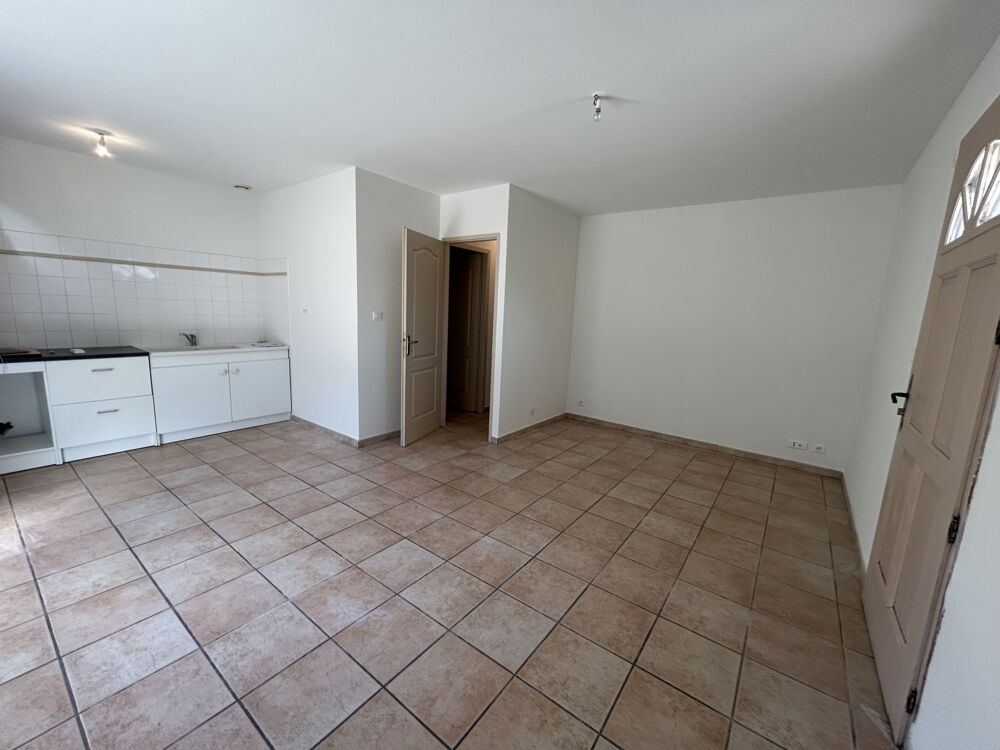 Location Appartement CRESPIAN - Appartement T3 de 52.5 m2 en rez de chaussée Crespian