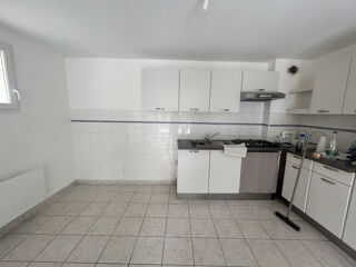  Appartement à louer 3 pièces 55 m²