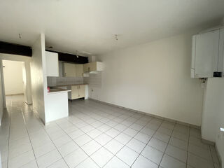  Appartement à louer 3 pièces 69 m²