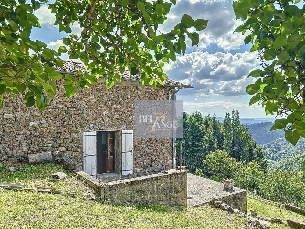Maison en pierre - Cachet et fort potentiel