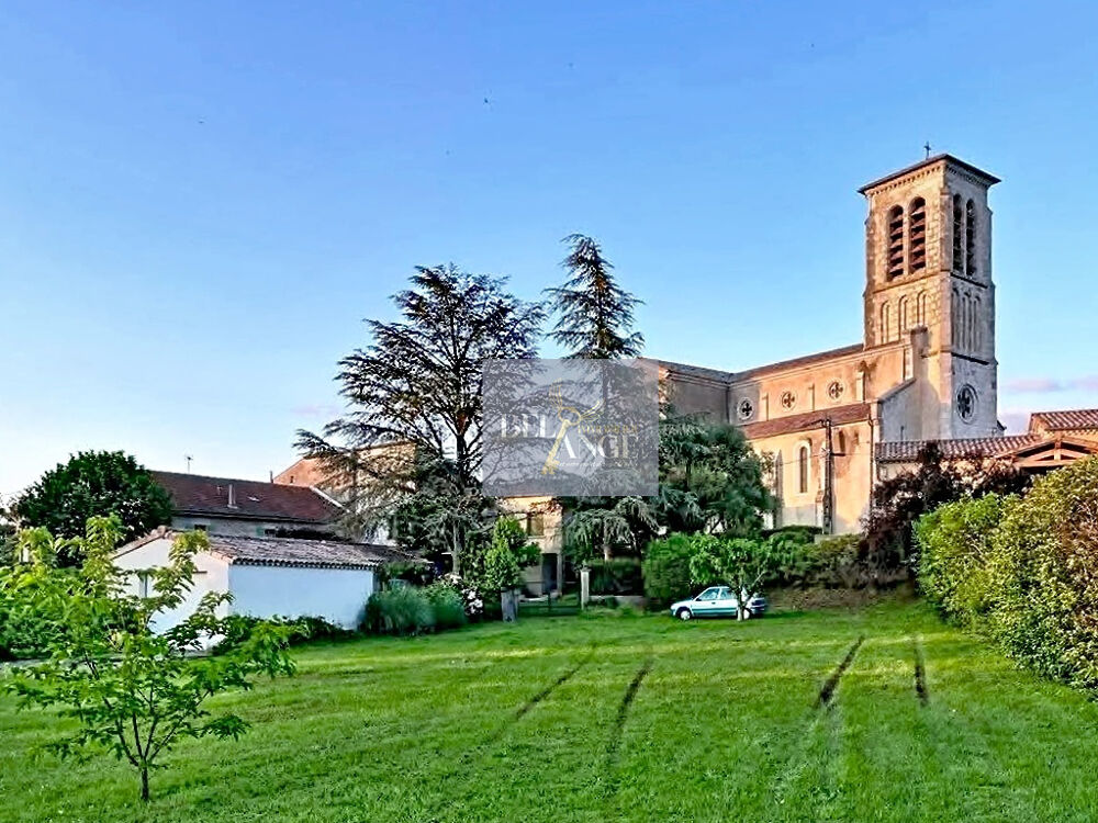 La Maison des Rires dAntan à Grospierres